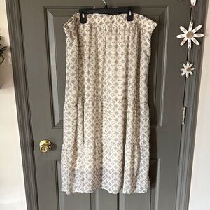 Polagram Tiered Printed Midi Skirt